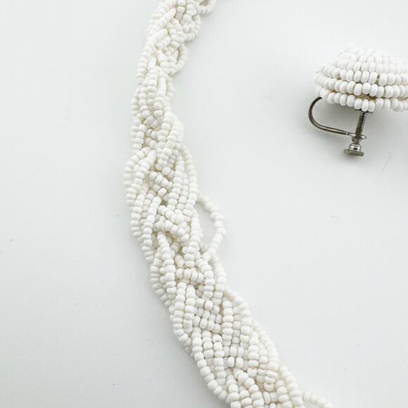 Vintage White Beaded Necklace Clip On Earring Set Braided Statement Jewelry - Picture 8 of 10